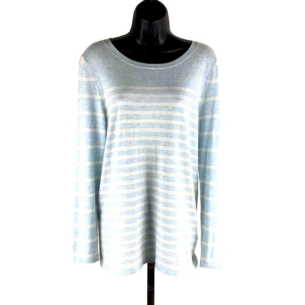 OUI  cashmere /silk blend sweater lightweight very soft comfy Med 38' chest stri